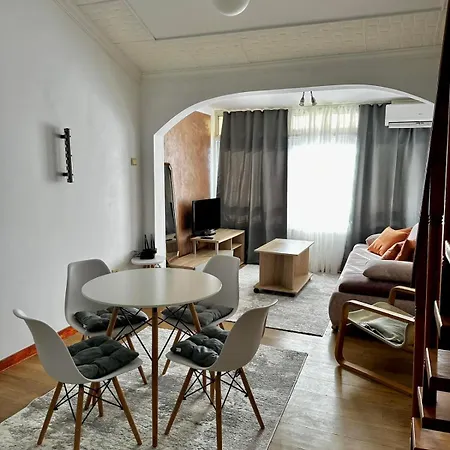 Loft Kapisoda Budua